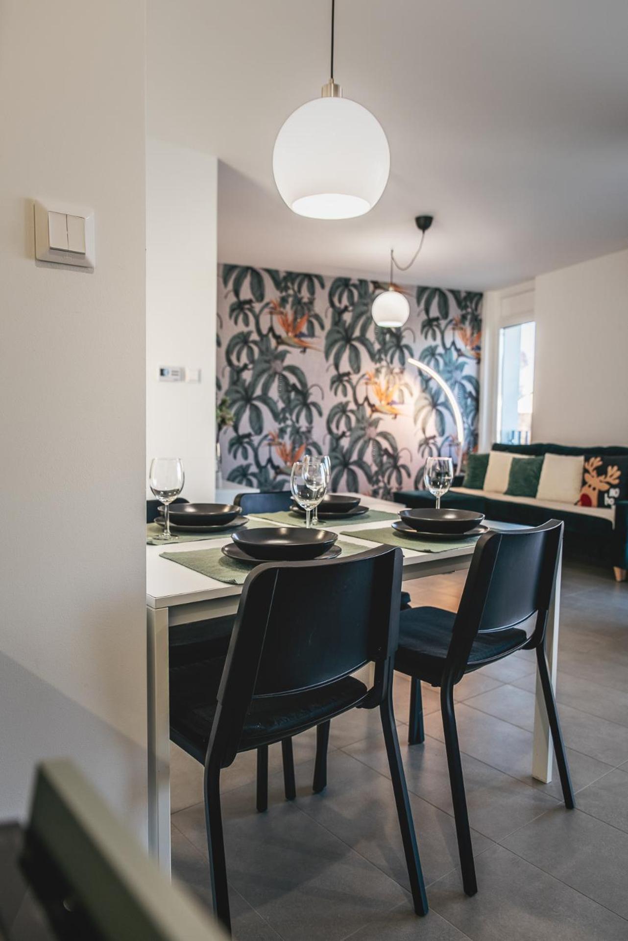Nadas Apartman Seghedin Exterior foto